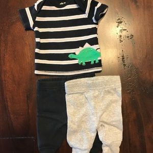 Lot of Preemie boy clothes for allissaorfanos